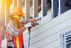 How To Choose The Right Materials for Your Siding Installation in 'Gadsden, AL